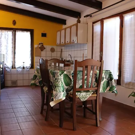 Boscodisotto Apartment